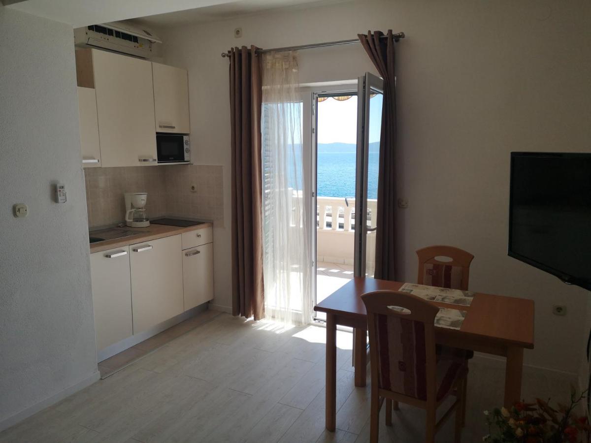 Apartmani California Подгора Екстериор снимка